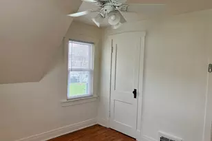 254 Edward St, Sycamore, IL 60178 - Photo 16