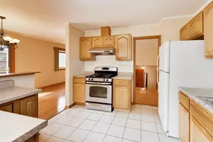 1101 Hunter St, Lombard, IL 60148 - Photo 12