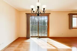 1101 Hunter St, Lombard, IL 60148 - Photo 10