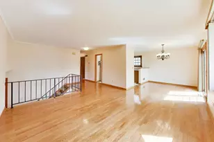 1101 Hunter St, Lombard, IL 60148 - Photo 6