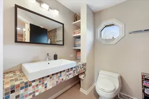 631 S Fern Ct, Elmhurst, IL 60126 - Photo 24