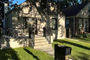 11055 S Ave C, Chicago, IL 60617 - Photo 1