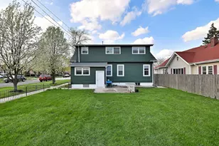 2221 119th Pl, Blue Island, IL 60406 - Photo 26