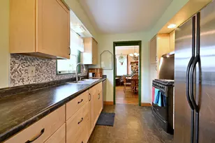 2221 119th Pl, Blue Island, IL 60406 - Photo 10