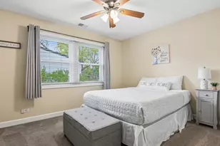 1801 Cambourne Ln, Schaumburg, IL 60194 - Photo 14
