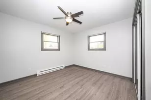 307 Illini Dr, Minooka, IL 60447 - Photo 10