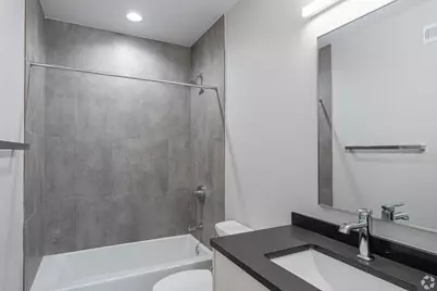 3839 N Clark Street #304, Chicago, IL 60613 - Photo 10