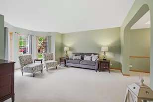 1399 Medinah Dr, Itasca, IL 60143 - Photo 6