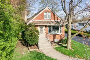 1337 Degener Ave, Elmhurst, IL 60126 - Photo 1
