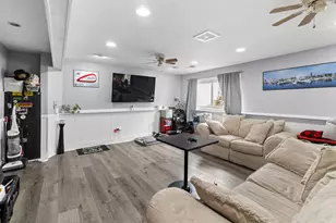 6140 W 99th St, Oak Lawn, IL 60453 - Photo 14