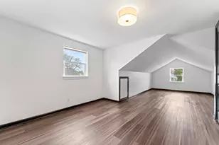 84 S Weston Ave, Elgin, IL 60123 - Photo 22