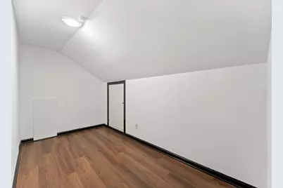 84 S Weston Avenue, Elgin, IL 60123 - Photo 24