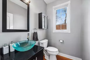 4549 E Larch Ave, Glenview, IL 60025 - Photo 10