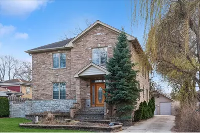 4549 E Larch Avenue, Glenview, IL 60025 - Photo 2