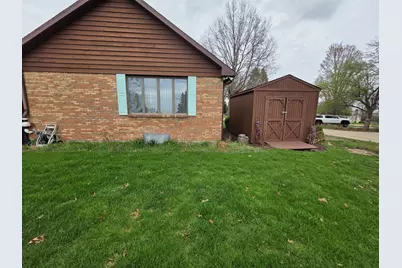 47 Carriage Hill Court, Sterling, IL 61081 - Photo 4