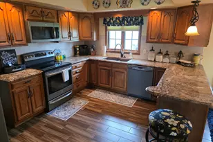 47 Carriage Hill Ct, Sterling, IL 61081 - Photo 10