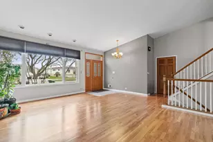 9330 Murray Ct, Morton Grove, IL 60053 - Photo 10