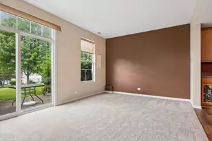 [Address not provided], Carpentersville, IL 60110 - Photo 6