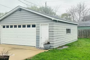 1105 Assell Ave, Aurora, IL 60505 - Photo 38