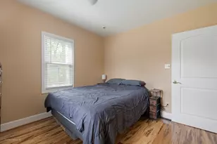 128 Independence Ave, Joliet, IL 60433 - Photo 8