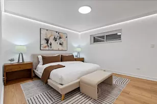 39 E Schiller St, Chicago, IL 60610 - Photo 16