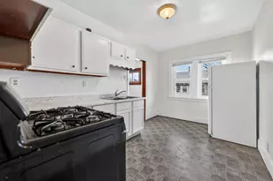 1509 16th Ave, Rockford, IL 61104 - Photo 10