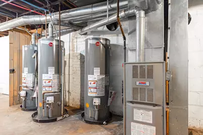 1509 16th Avenue, Rockford, IL 61104 - Photo 24