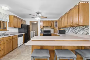 15334 W 3000N Rd, Essex, IL 60935 - Photo 6