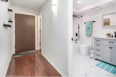 4106 N Narragansett Avenue #208, Chicago, IL 60634 - Photo 14