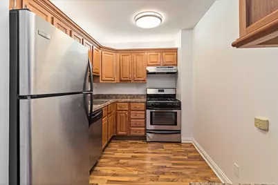 945 E Kenilworth Avenue #419, Palatine, IL 60074 - Photo 2