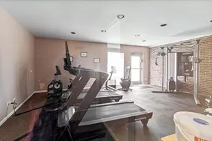 945 E Kenilworth Ave, Palatine, IL 60074 - Photo 12