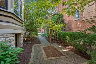 305 N Ridgeland Ave, Oak Park, IL 60302 - Photo 32