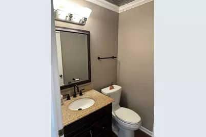 32 White Oak Circle #0, Saint Charles, IL 60174 - Photo 8