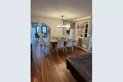 32 White Oak Circle #0, Saint Charles, IL 60174 - Photo 4