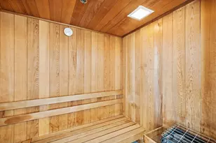 550 N St Clair St, Chicago, IL 60611 - Photo 20