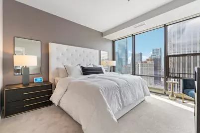 240 E Illinois Street #2401, Chicago, IL 60611 - Photo 12