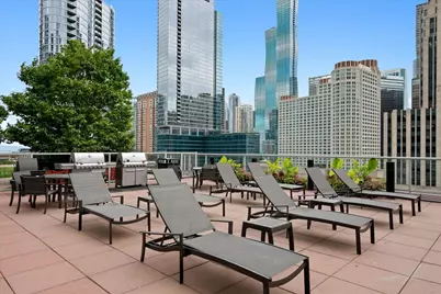 240 E Illinois Street #2401, Chicago, IL 60611 - Photo 28