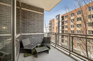 845 N Kingsbury St, Chicago, IL 60610 - Photo 10