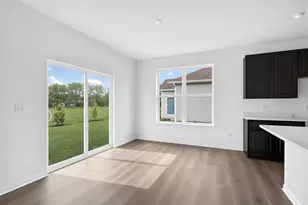 2021 Kenilworth Pl, Aurora, IL 60506 - Photo 8
