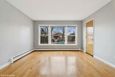 1600 N 17th Avenue #1, Melrose Park, IL 60160 - Photo 4