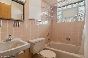 1600 N 17th Ave, Melrose Park, IL 60160 - Photo 12