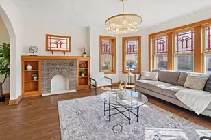 5604 N Mango Ave, Chicago, IL 60646 - Photo 4