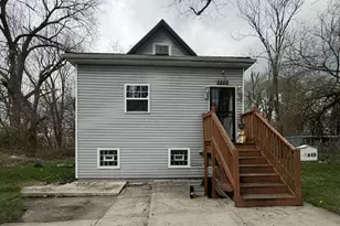 2846 E 101st St, Chicago, IL 60617 - Photo 2