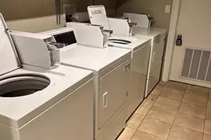 2310 W Grand Ave, Chicago, IL 60612 - Photo 6