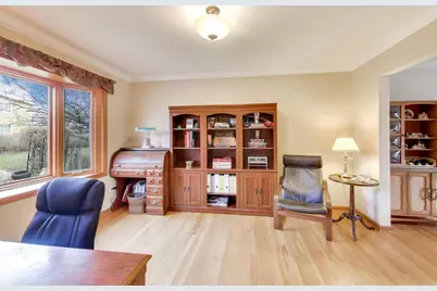 1606 N Pine Avenue, Arlington Heights, IL 60004 - Photo 8