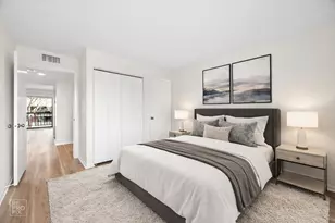 210 E Fountainview Ln, Lombard, IL 60148 - Photo 14