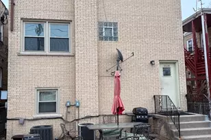 8626 Trumbull Ave, Skokie, IL 60076 - Photo 2