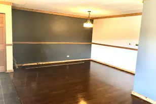 9608 W Higgins Rd, Rosemont, IL 60018 - Photo 4