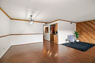 9608 W Higgins Rd, Rosemont, IL 60018 - Photo 1