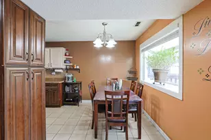 4453 Bell Ln, Hanover Park, IL 60133 - Photo 10